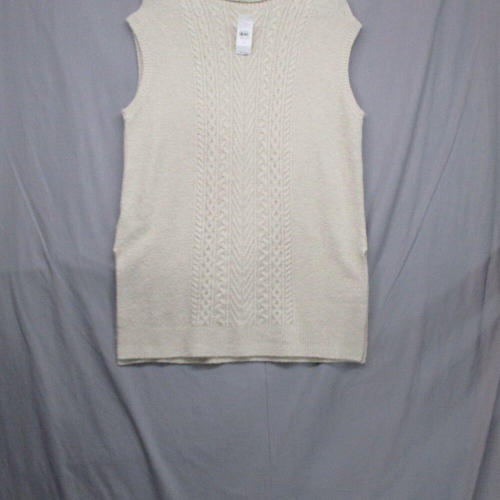 NWT Loft Sweater Vest Soft White Women Size | S - Picture 3 of 13